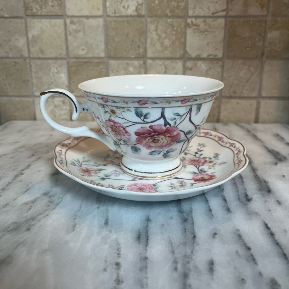 NWT 🤍Shabby Chic 🤍tea English cap